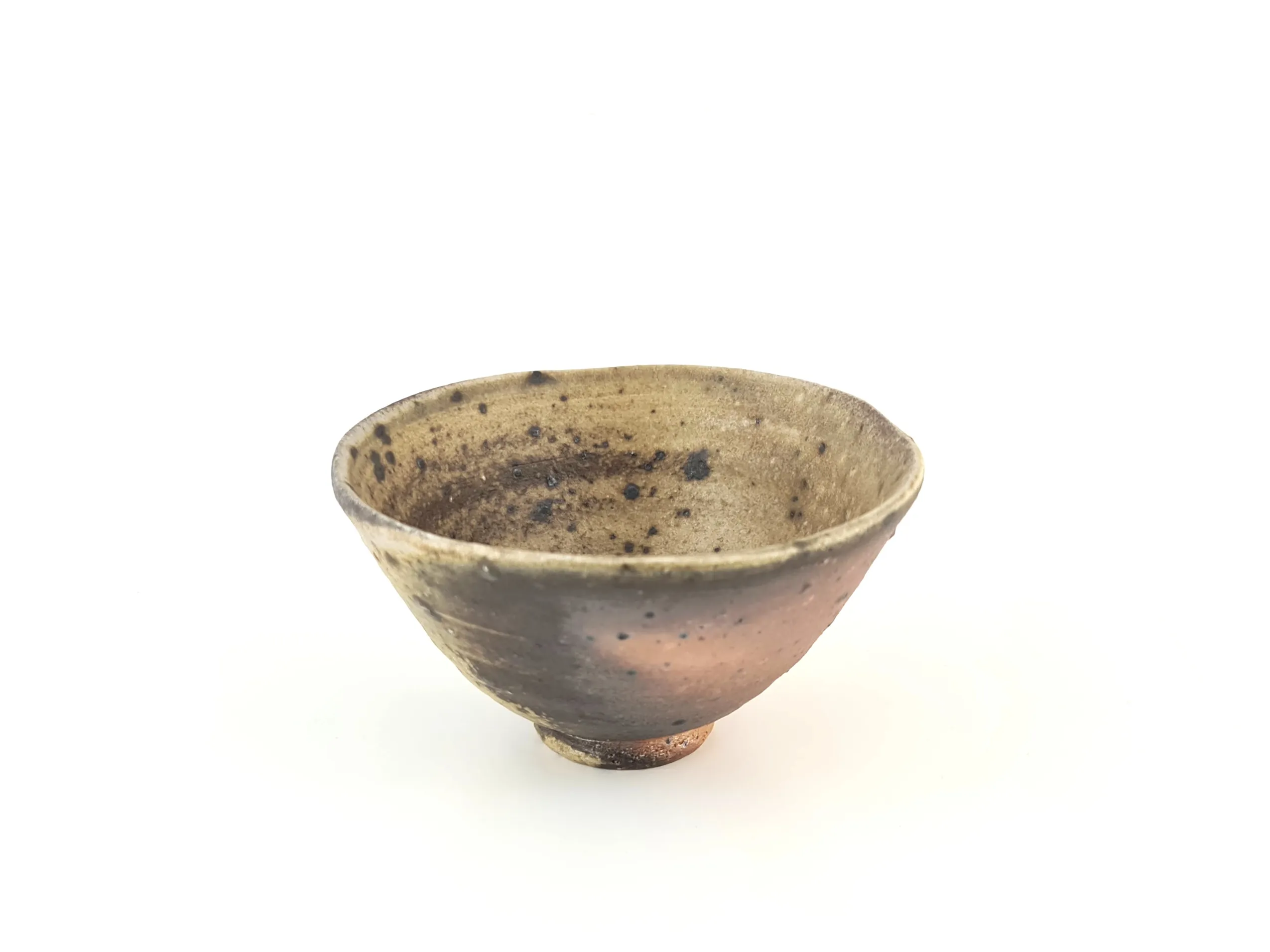 Rankų darbo Chawan arbatos puodelis – Hira-chawan forma - Image 4