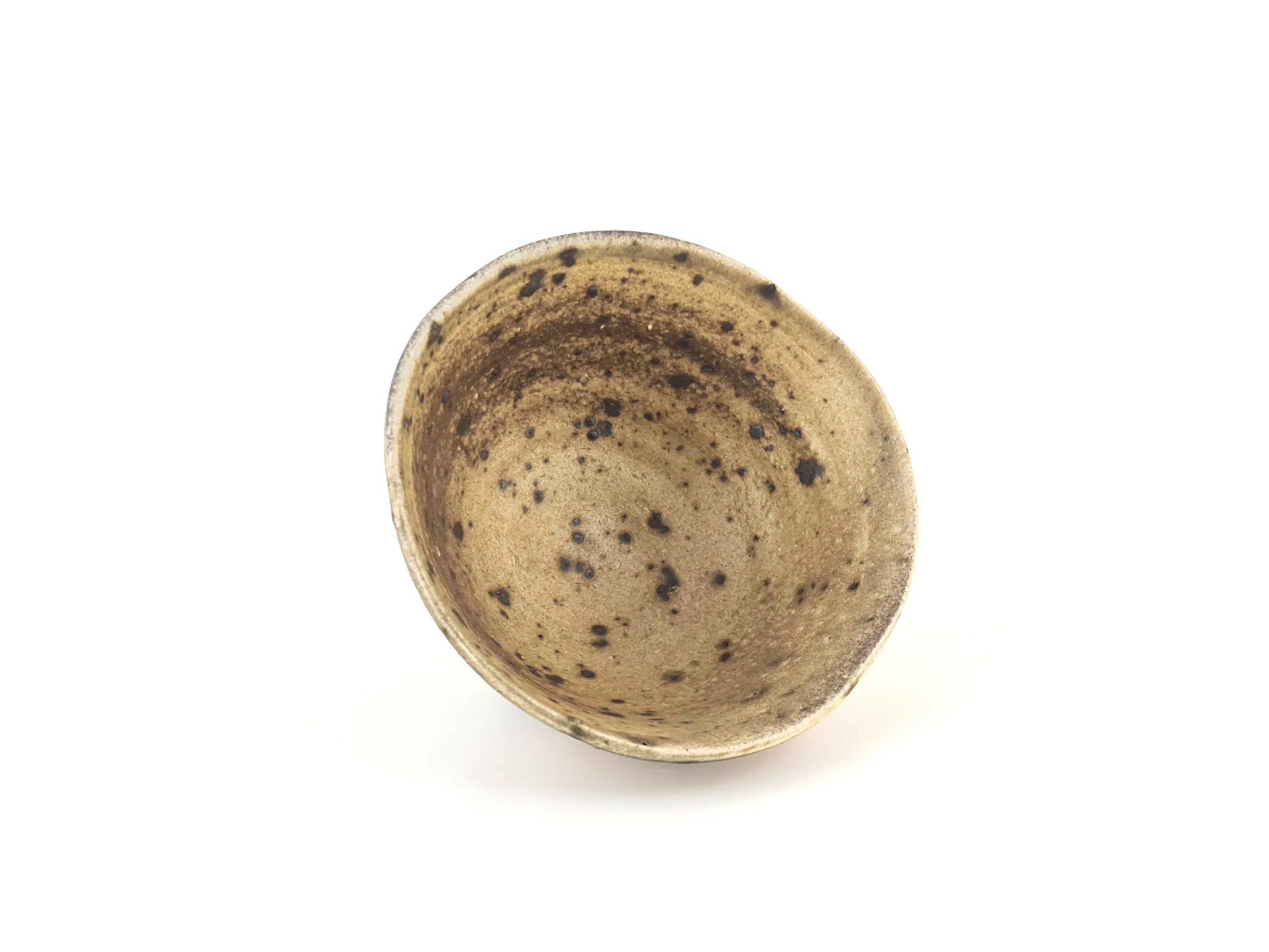 Rankų darbo Chawan arbatos puodelis – Hira-chawan forma - Image 8