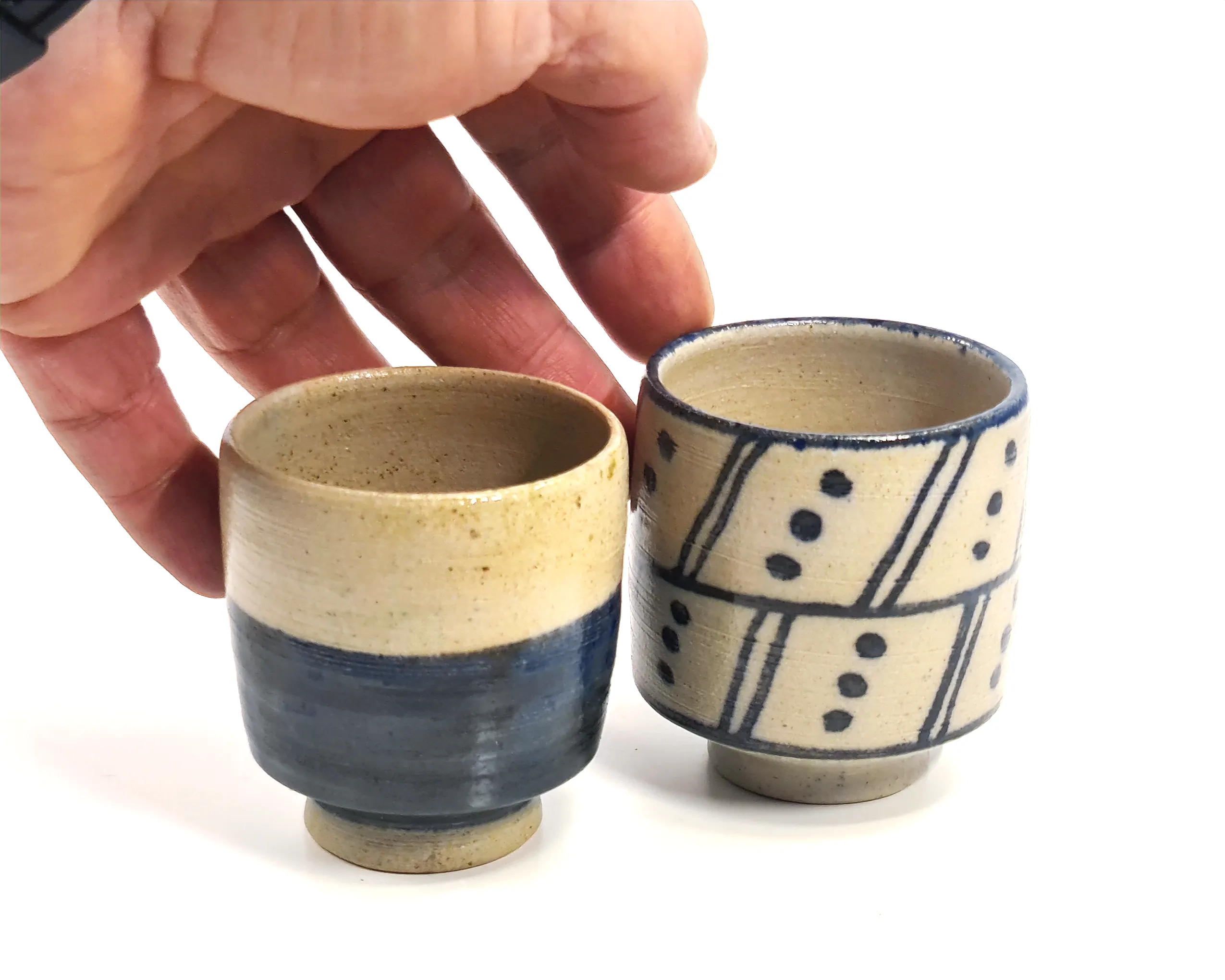 Dviejų mažų puodelių rinkinys „You Drink Coffee, I Drink Tea, My Dear“ - Image 3